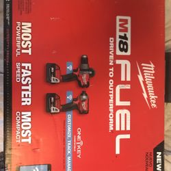 Milwaukee Tool Box (NO TOOLS INSIDE JUST BOX)