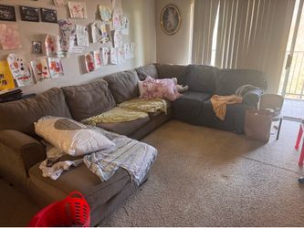 Couch. Free kitchen.