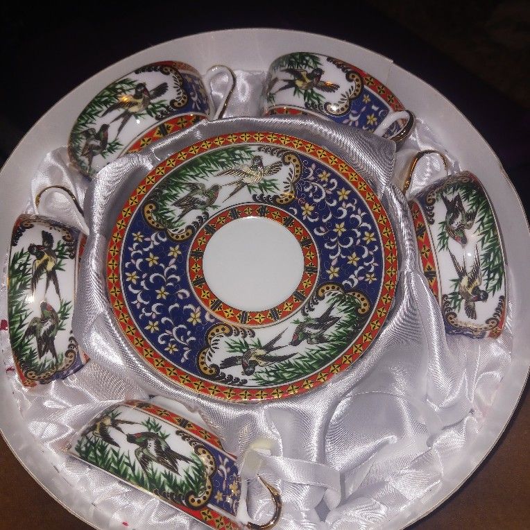 Fine Porcelain Tea Set