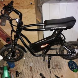 VARO roadrunner Pro Dual Motor 50 Mph 
