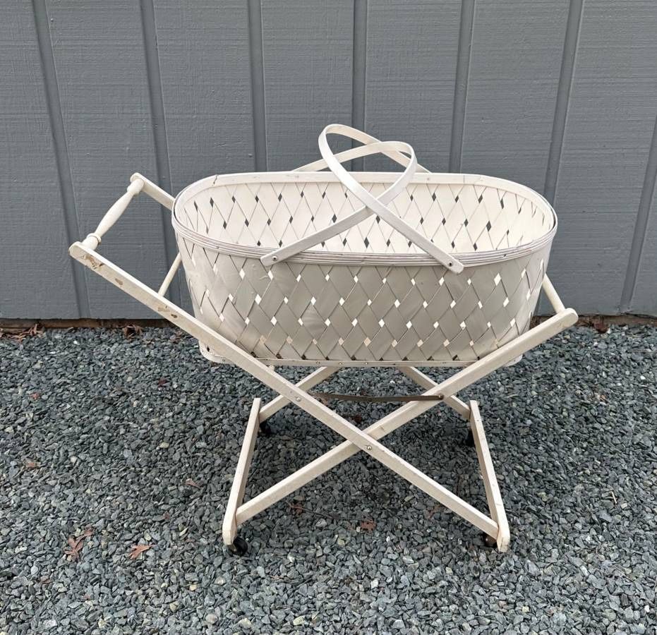 Vintage Hawkeye Woven Wicker Basket Bassinet With Handles And Wood Rolling Foldable Plant Stand Decor