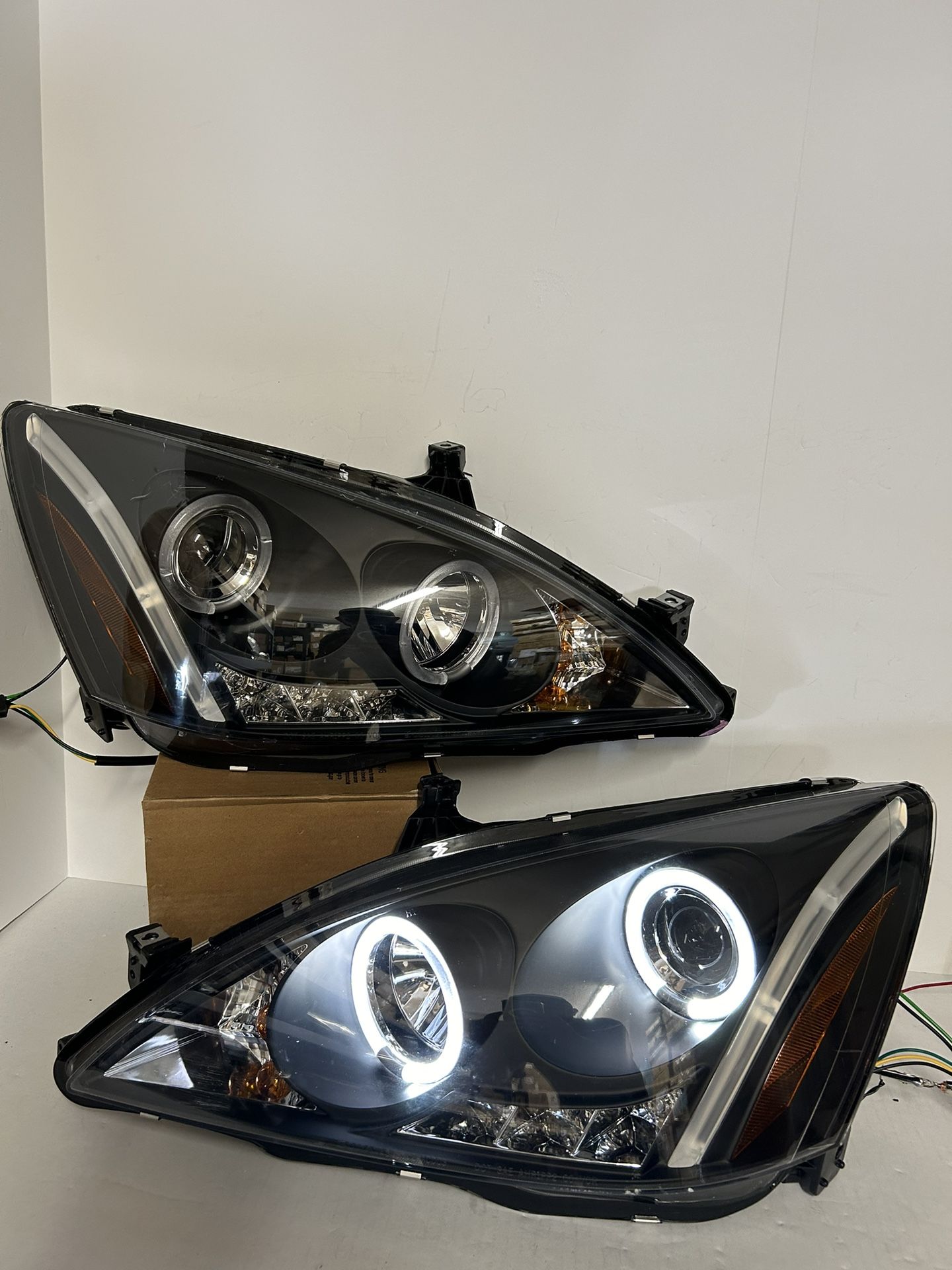 03 2007 Honda Accord Headlights