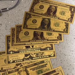 Gold novelty bills