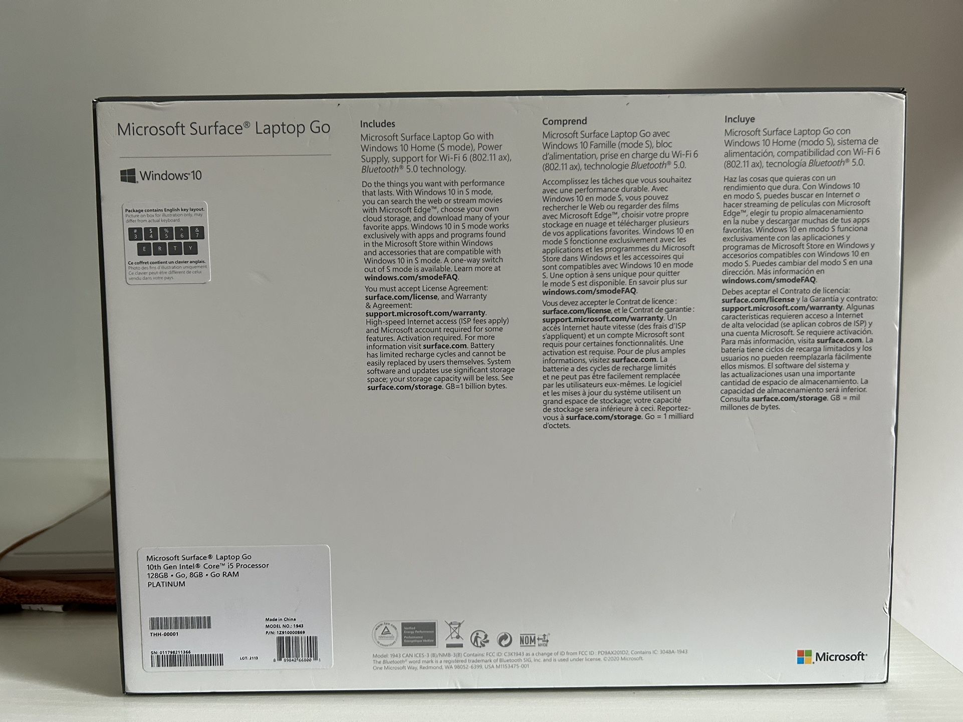 Microsoft Surface Go Laptop Nice Touch Screen with finger access