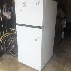 LG Refrigerator Barely Used