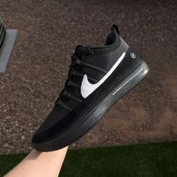 Nike Book 2 Fragment Size 12 