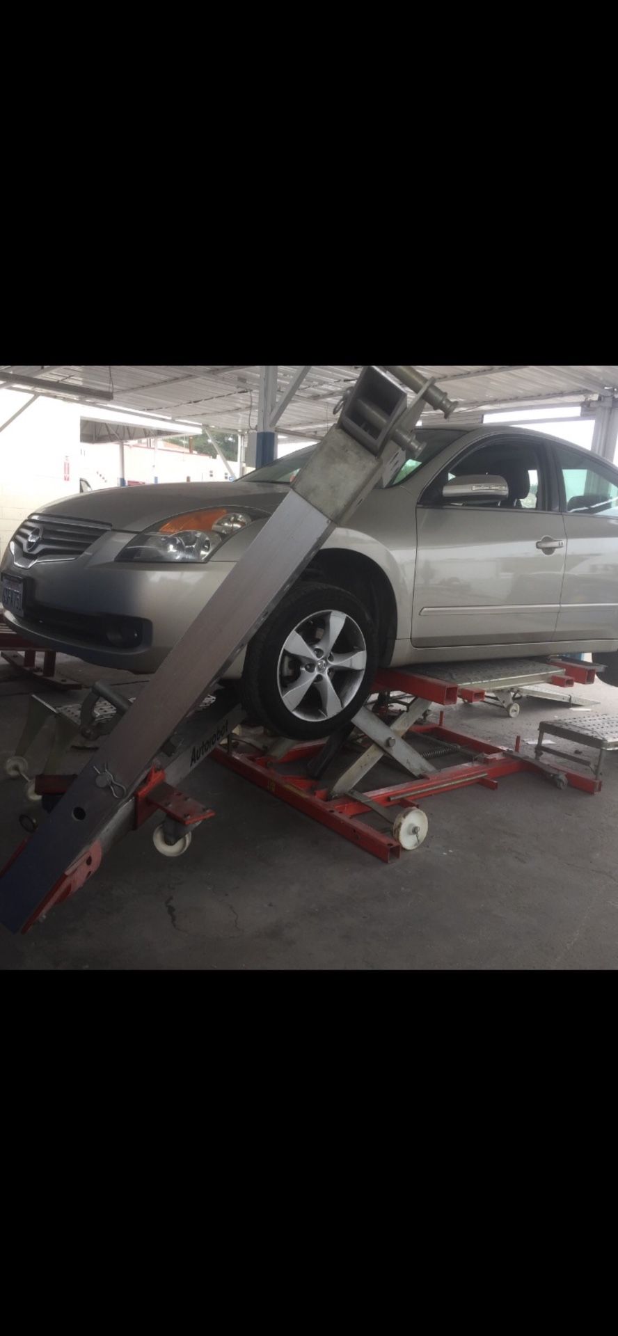 Auto Robot Frame Machine