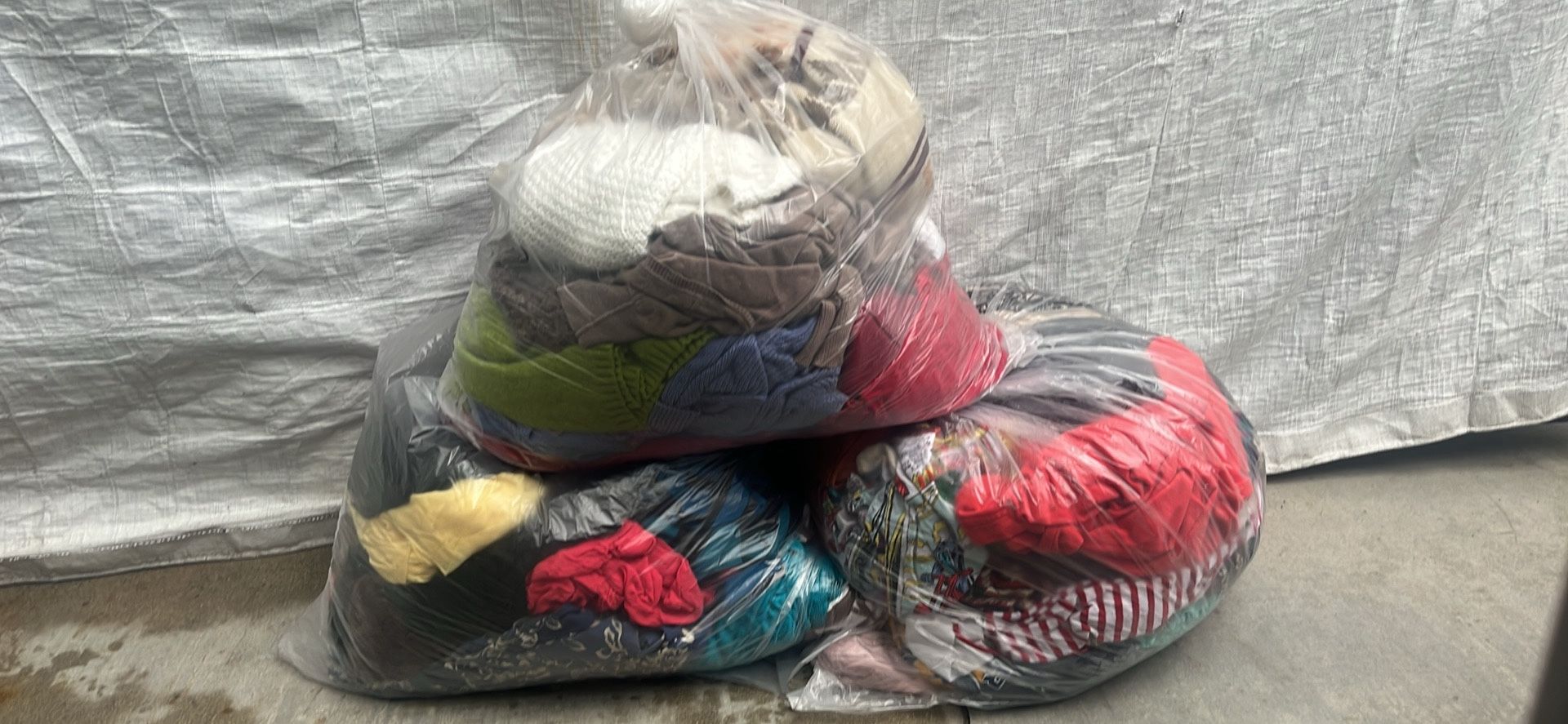 Woman’s Clothing 10.00 Per Bag