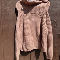 Moon & Madison Sweater | Size M