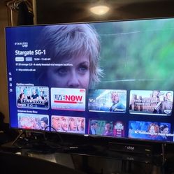 54 In Samsung Series 8 Smart TV With Speaker System