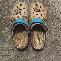 cinnamon Toast Crunch Crocs 