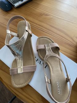 Alfani Rose Gold Wedge Sandals SZ 10