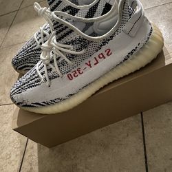 Yeezy Boost 350 V2