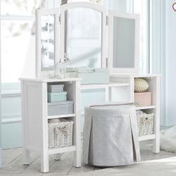 Pottery Barn Kids Madeline Play Vanity