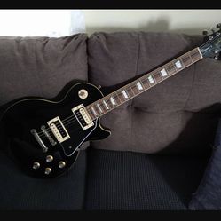 Epiphone Les Paul Classic Ebony Finish Great Guitar!