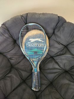 Tennis racket