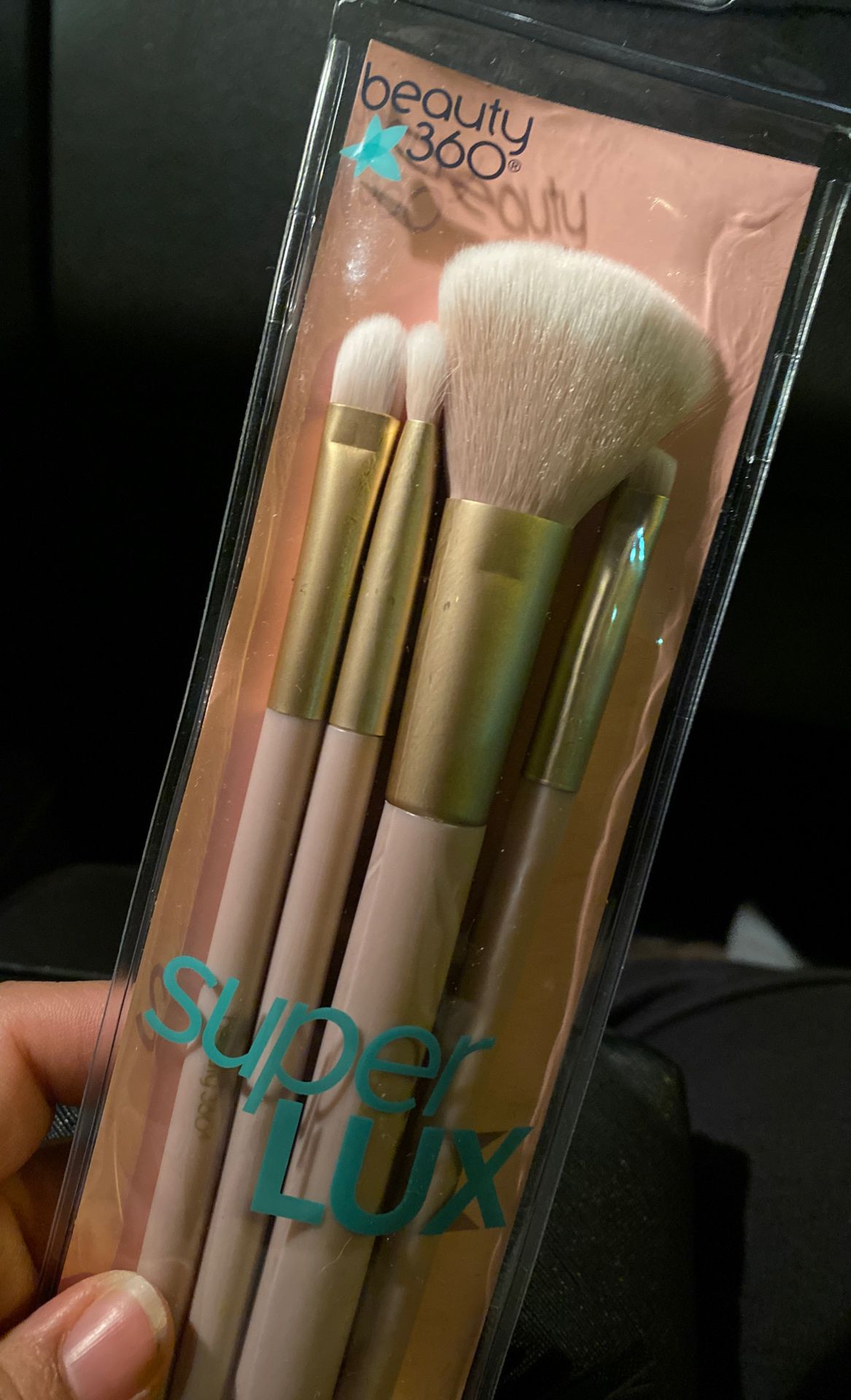 Beauty 360 makeup brushes