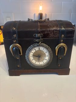 Decorative clock box