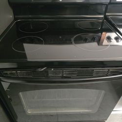 GE GLASSTOP STOVE OVEN 