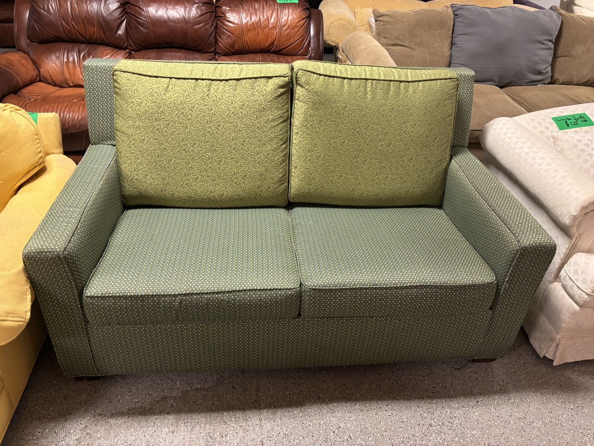 Green Pull-Out Sofa – Compact & Practical