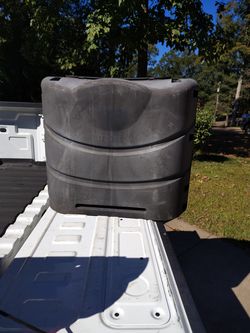 Dual-cylinder RV propane tank cover