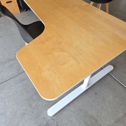Ikea Bekant Desk