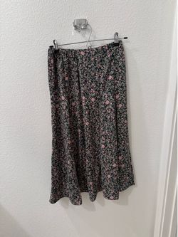 XS Lauren Conrad skirt