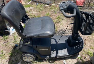 GoGo scooter hoveround
