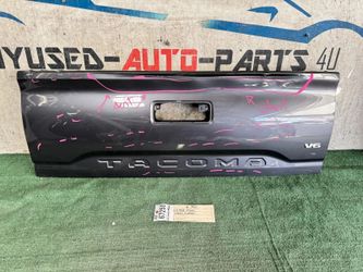 w/dents 2016 - 2018 - 20 - 2023 TOYOTA TACOMA REAR DOOR LIFTGATE TAILGATE OEM AY67250