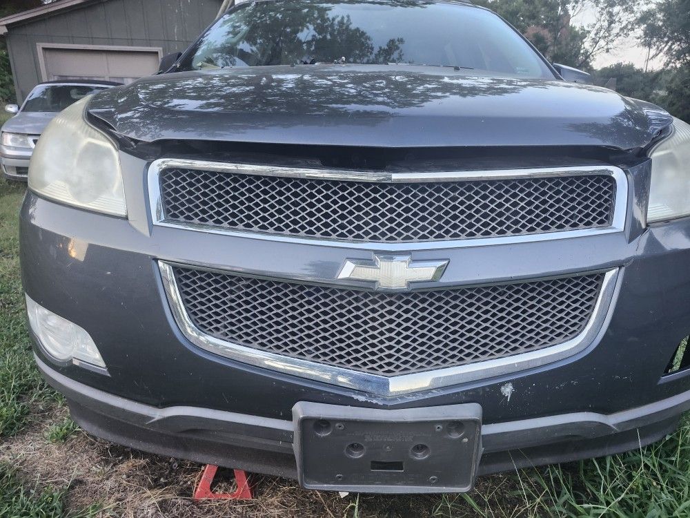 2009 Chevrolet Traverse Part Out