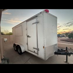 Food Trailer 