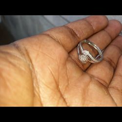 Diamond engagement Ring Size 7/8