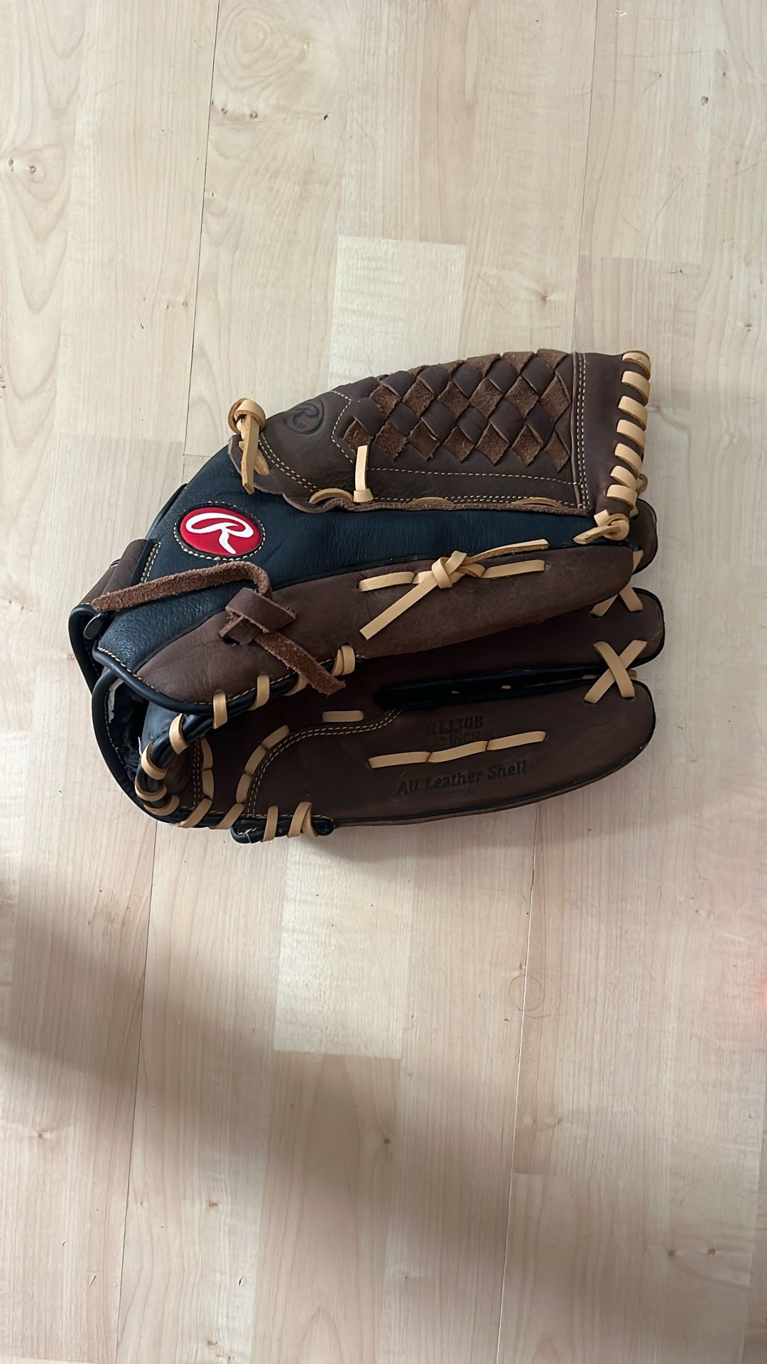 Barley Used Rawlings Glove Left Hand 13 Inch