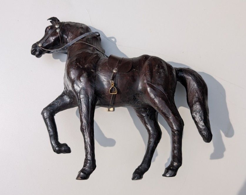LEATHER HORSE FIGURE