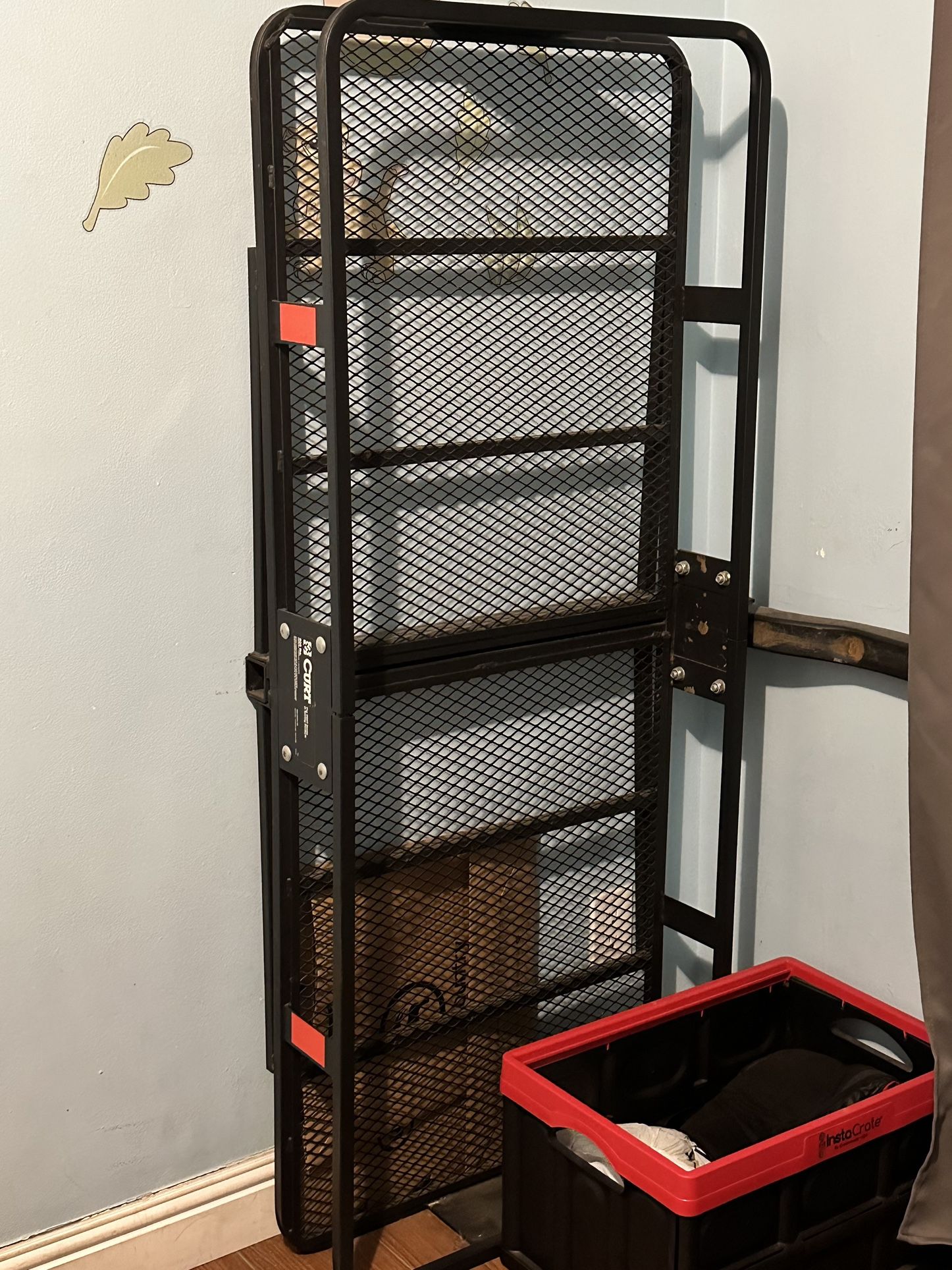 Curt Trailer Hitch  Cargo Carriers