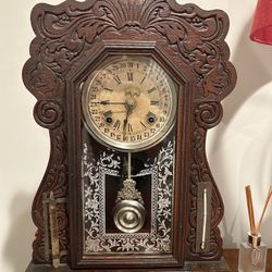 Vintage 7 Day Clock