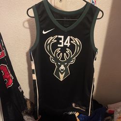 Bucks Jersey 