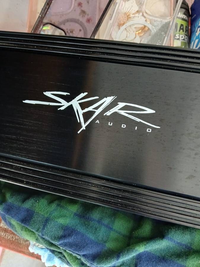 Skar RP1500.1D car amplifier - $150