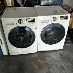 Washer & Dryer 