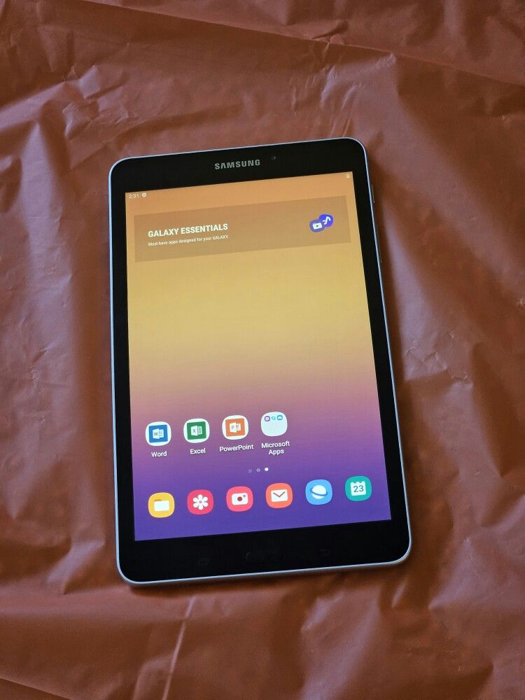 LIKE NEW SAMSUNG GALAXY TAB A 8" 16GB WIFI ONLY , PERFECT  CONDITION WORKING  GREAT,  YOUTUBE READY GAMES ROBLOX TIKTOK  READY  NO LOCKS 