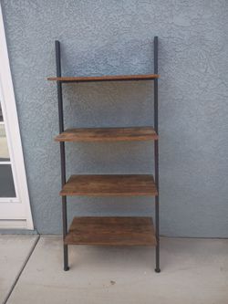 Wood shelf