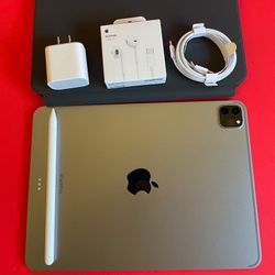128GB Apple IPad Pro 11” 4th Generation (2022 Model / M2 chip ) with Keyboard, pen & Accessories (512GB $850) 