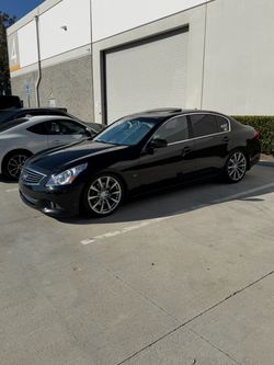 2015 Infiniti Q40