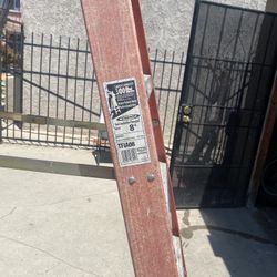 Escalera En Buenas Condiciones 8’f