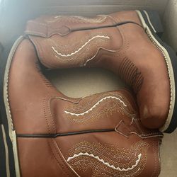 Kid Boots Size 20 = 1.5 Y 2y 