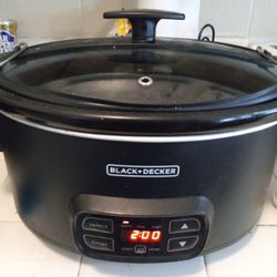 Slightly Used Slow Cooker