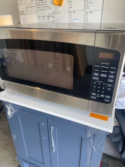 GE 2.0 cu. ft. 1200-Watt Countertop Microwave in Black Stainless Steel