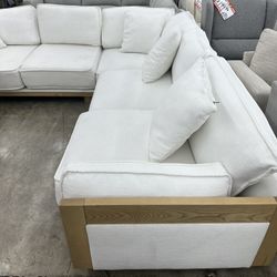 WHITE SECTIONAL 