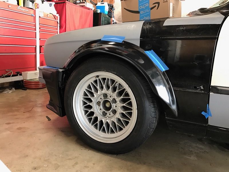 Classic 80’s BMW fender flares
