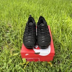 Nike Vapor Max Plus 